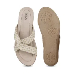 Inc.5 Women's Beige Cross Strap Sandals image 4