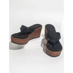 Inc.5 Women's Black Thong Wedges-picture-20