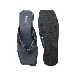 Inc.5 Women's Blue Thong Sandals image 4