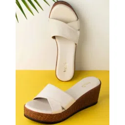 Inc.5 Women's Cream Casual Wedges-picture-40