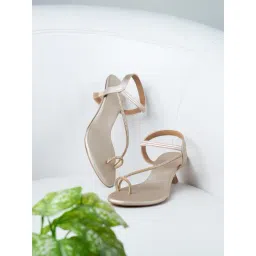Inc.5 Women's Gold Toe Ring Sandals-picture-40