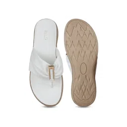 Inc.5 Women's White Thong Wedges image 4