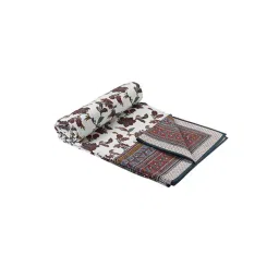 India Circus by Krsnaa Mehta White Cotton 116 TC Royal Velvet Quilted Double Bed Cover with 2 Pillow Cover image 3