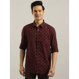 Indian Terrain Chiseled Floral Printed Pure Cotton Slim Fit Casual Shirt-picture-25