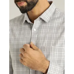 Indian Terrain Classic Spread Collar Tartan Checked Slim Fit Opaque Casual Cotton Shirt image 5