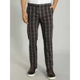 Indian Terrain Men Brooklyn Checked Mid-Rise Regular Fit Regular Trouser-picture-19
