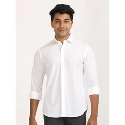 Indian Terrain Men Classic Slim Fit Solid Spread Collar Pure Cotton Formal Shirt-picture-19