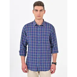 Indian Terrain Men Classic Slim Fit Tartan Checked Spread Collar Casual Shirt-picture-33