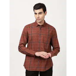 Indian Terrain Men Classic Slim Fit Tartan Checked Spread Collar Pure Cotton Formal Shirt-picture-34