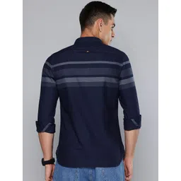 Indian Terrain Pure Cotton Chiseled Horizontal Striped Casual Shirt image 3