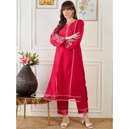Indo Era Floral Embroidered Notch Neck Zari Panelled Straight Kurta & Trousers-picture-26