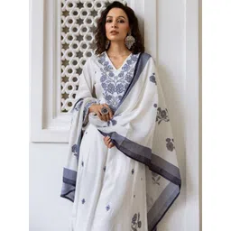 Indo Era Women Floral Embroidered Regular Thread Work Pure Cotton Kurta with Trousers & With Dupatta-picture-42