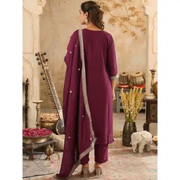 Indo Era Women Geometric Embroidered Kurta with Trousers & Dupatta image 4