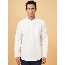indus route by Pantaloons Embroidered Mandarin Collar Chikankari Short Straight Kurta-picture-23