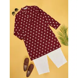 Indus Route by Pantaloons Kids Maroon & White Cotton Floral Print Full Sleeves Kurta Set-picture-30