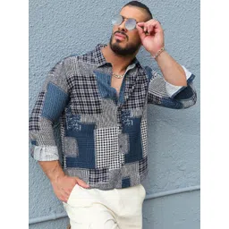 Instafab Plus Classic Geometric Printed Cotton Casual Shirt-image-43