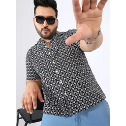 Instafab Plus Men Comfort Floral Opaque Printed Casual Shirt-picture-29