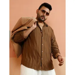 Instafab Plus Men Plus Size Comfort Fit Textured Spread Collar Casual Shirt-picture-39