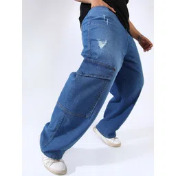 Instafab Plus Men Plus Size Relaxed Fit Mildly Distressed Light Fade Stretchable Jeans-picture-18