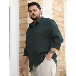 Instafab Plus Men Striped Comfort Casual Shirt image 3