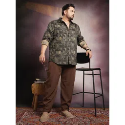 Instafab Plus Men Textured Spread Collar Cotton Casual Shirt-picture-11