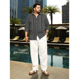 Instafab Plus Men Vertical Striped Spread Collar Cotton Casual Shirt-picture-12