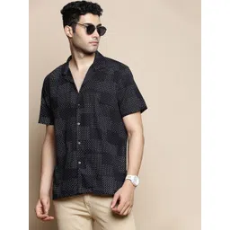 INVICTUS Club Slim Fit Micro Ditsy Printed Cuban Collar Cotton Shirt-picture-16