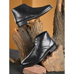 INVICTUS Men Black Solid Flat Boots-picture-37