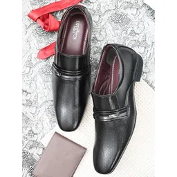 INVICTUS Men Black Solid Formal Slip-On Shoes-picture-36