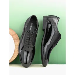 INVICTUS Men Black Solid Leather Formal Oxford Shoes-picture-24