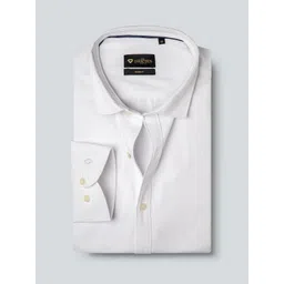 INVICTUS Men Easy Care White  Solid Pure Cotton Formal Shirt-picture-32
