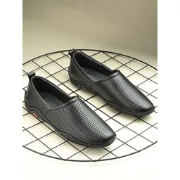 INVICTUS Men Leather Formal Loafers-picture-26