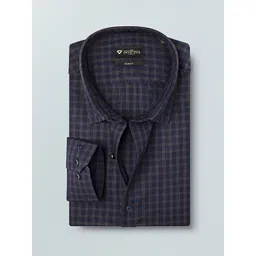 INVICTUS Men Navy Blue & Brown Slim Fit Self Design Sustainable Formal Shirt-picture-21
