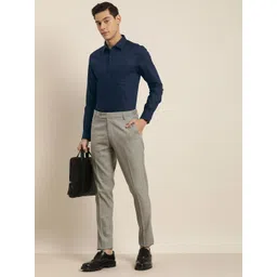 INVICTUS Men Navy Blue Solid Slim Fit Pure Cotton Formal Shirt-picture-22