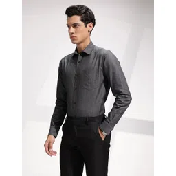 INVICTUS Men Premium Slim Fit Pure Cotton Formal Shirt image 2