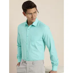 INVICTUS Men Self Design Slim Fit Formal Shirt-picture-22