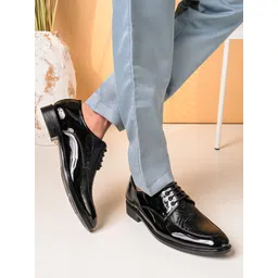 INVICTUS Men Textured Formal Derbys-picture-40