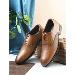 INVICTUS Men Textured Formal Oxford-picture-17