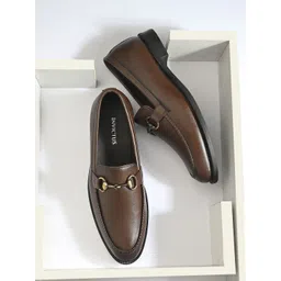 INVICTUS Men Textured Round Toe Formal Loafers-picture-18