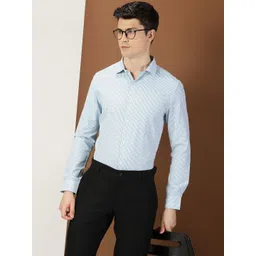 INVICTUS Original Slim Fit Micro Checked Spread Collar Pure Cotton Formal Shirt-picture-32