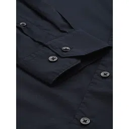 INVICTUS Pure Cotton Solid Formal Shirt image 4