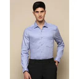 INVICTUS Spread Collar Standard Slim Fit Cotton Opaque Formal Shirt-picture-16