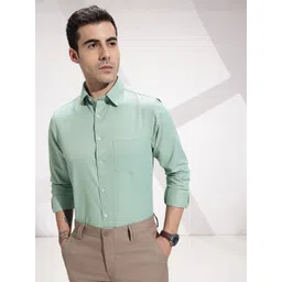 INVICTUS Textured Formal Shirt-picture-41