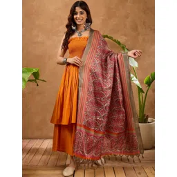 InWeave Tiered A Line Kurta With Trousers & Dupatta-image-4