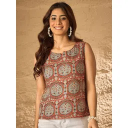 InWeave Women Geometric Printed Regular Top-picture-14