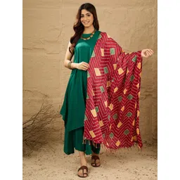 InWeave Women Solid A-Line Kurta with Palazzos & Dupatta-picture-10