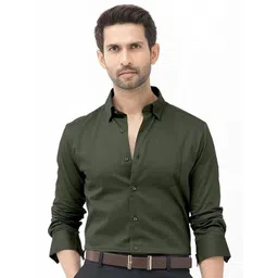 ISUEL FAB Men Green Cotton Solid Casual Shirts-picture-39