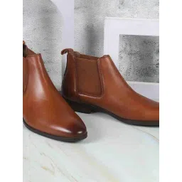 J. Fontini by Mochi Tan Chelsea Boots-picture-34