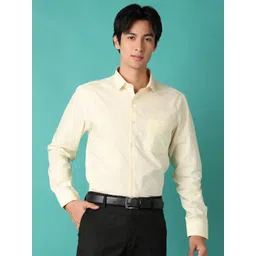 J White by Vmart Men Spread Collar Micro Ditsy Printed Cotton Formal Shirt-picture-17