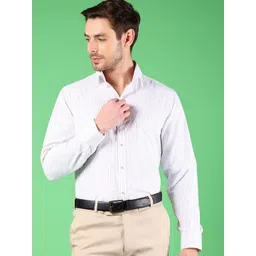 J White by Vmart Men Vertical Striped Spread Collar Cotton Casual Shirt-picture-28